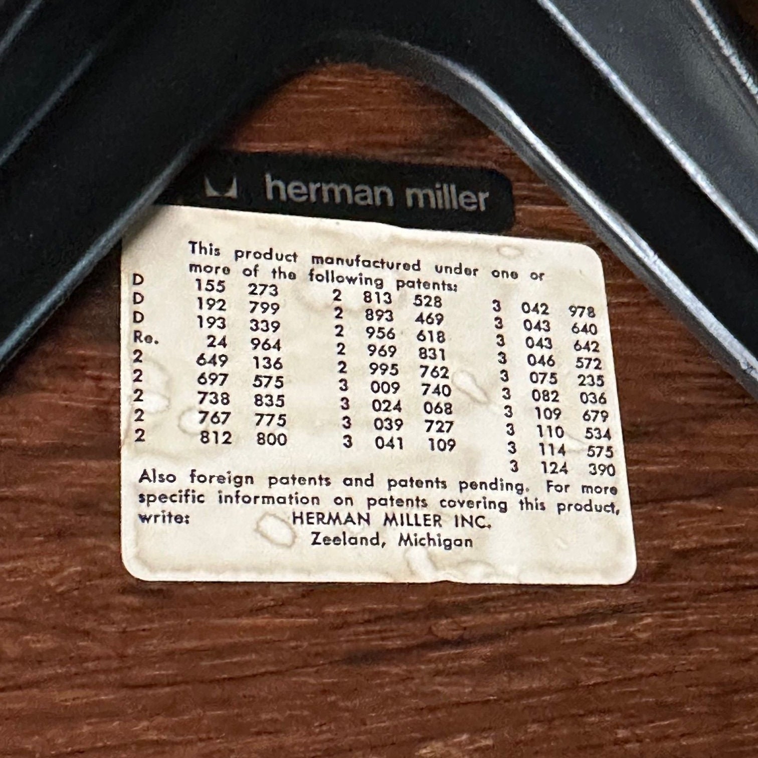 Charles & Ray Eames, Mid-Century Modern, Eames Lounge Chair, Black Leather, Wood