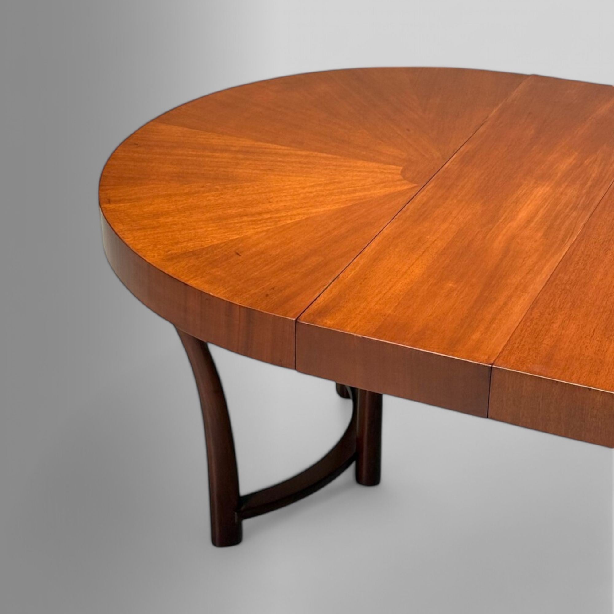 T. H. Robsjohn-Gibbings, Widdicomb, Expandable Dining Table, Walnut, USA, 1960s