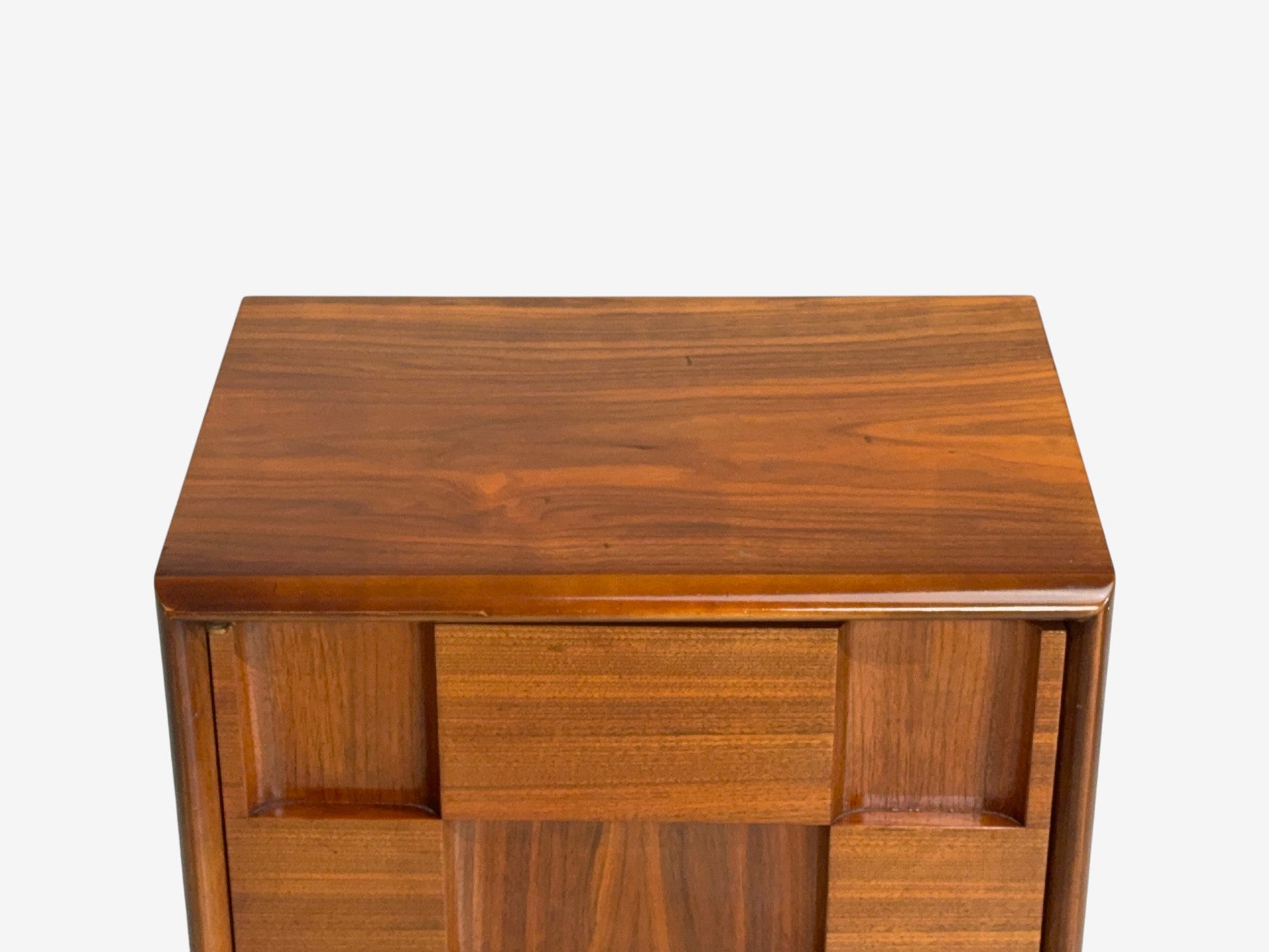 Edmond J. Spence, Sculptural Nightstands, Walnut, Sweden, 1950s