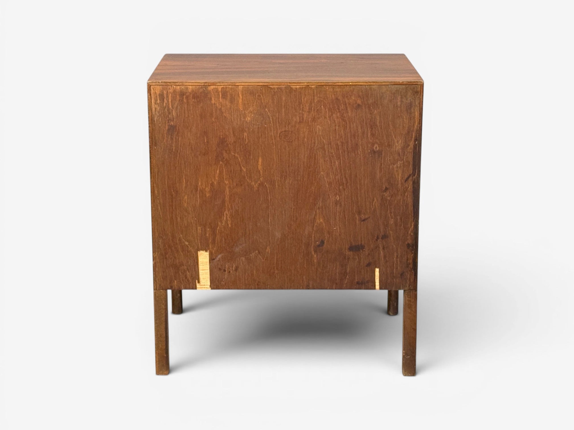 Edmond J. Spence, Sculptural Nightstands, Walnut, Sweden, 1950s