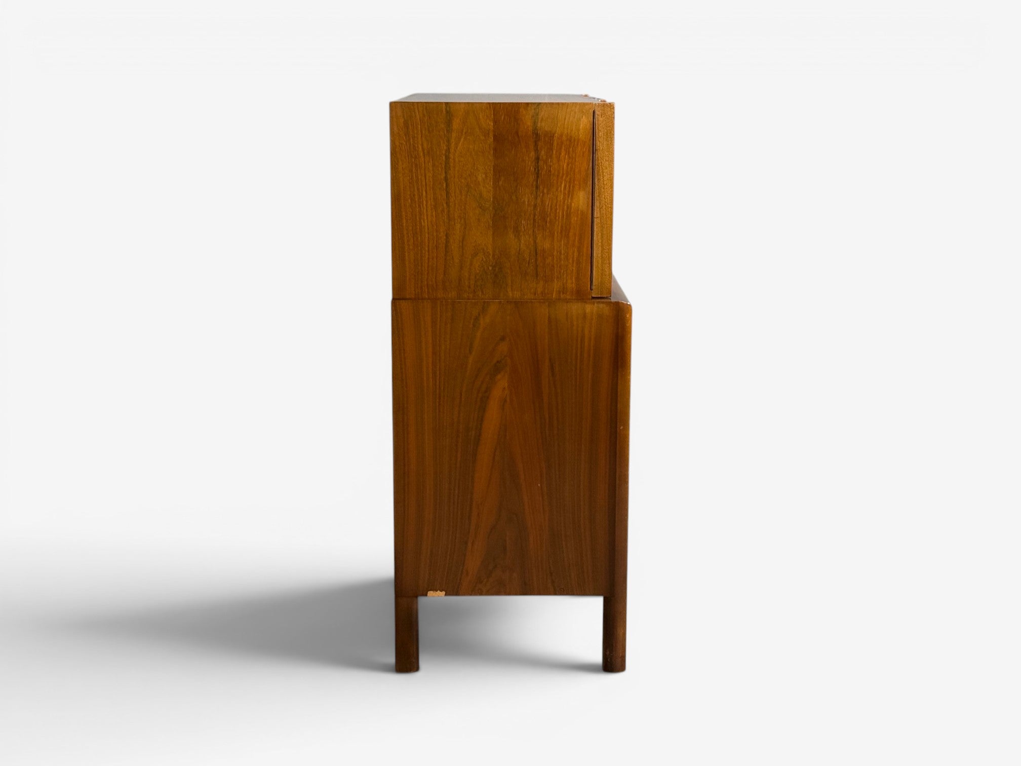 Edmond J. Spence, Sculptural Highboy, Walnut, Sweden, 1950s