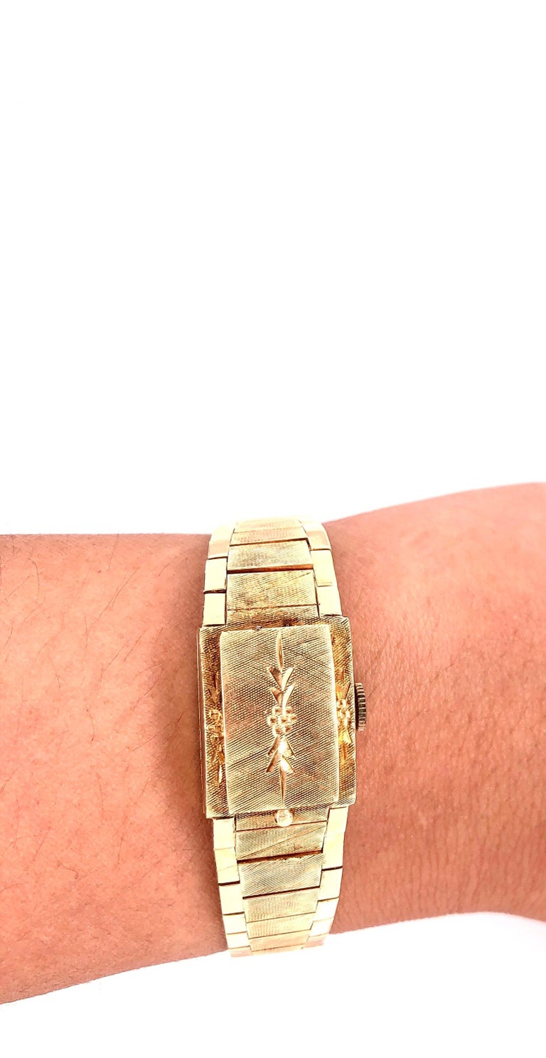 Mid Century Modern Eloga Ladies 14 Karat Yellow Gold Bracelet Wrist Watch