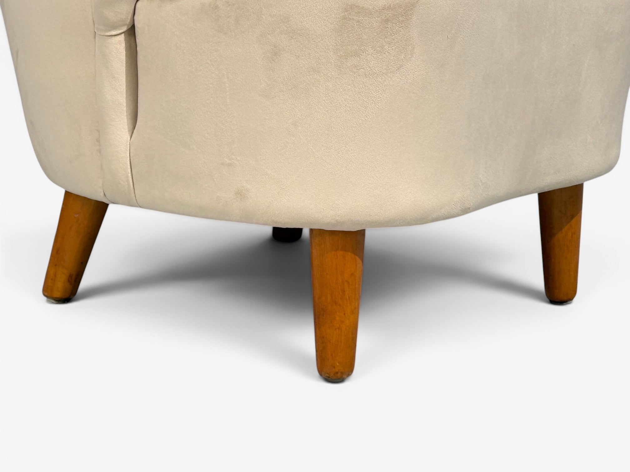 Asko, Finnish Modern, Lounge Chairs, Beige Velvet, Beech, Finland, 1950s