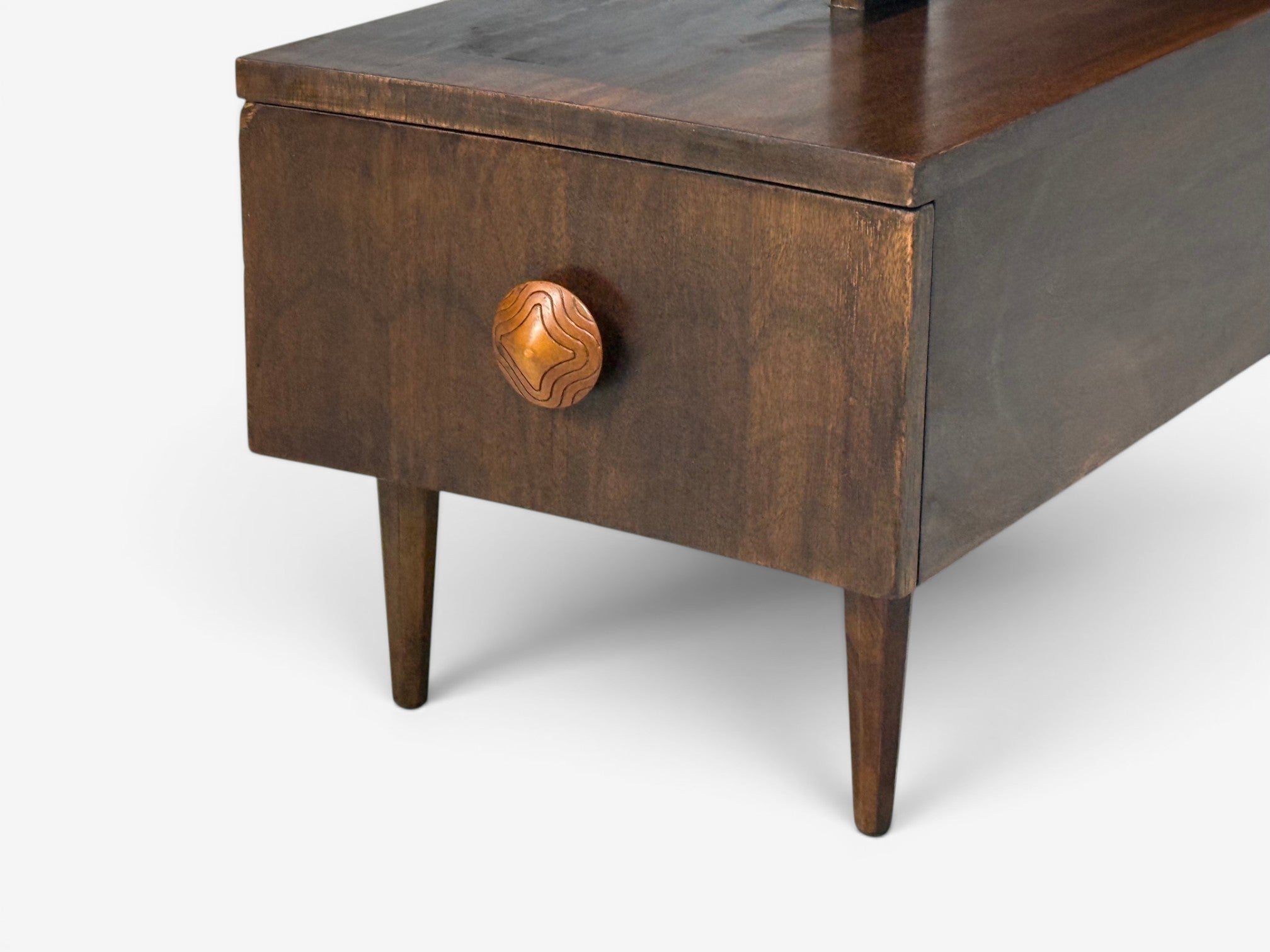 Gilbert Rohde, Rare Paldao End Tables, Walnut, USA, 1940s