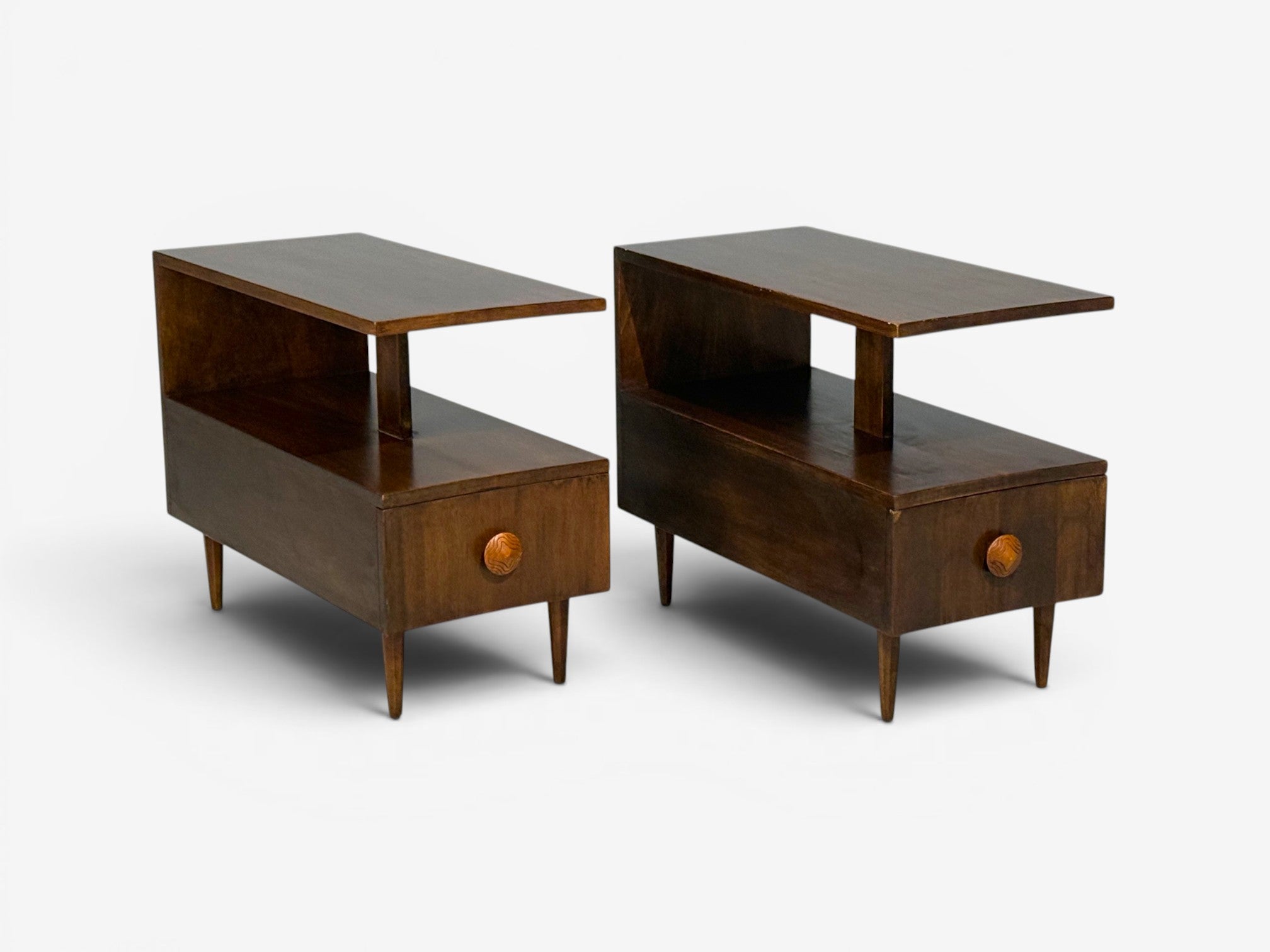 Gilbert Rohde, Rare Paldao End Tables, Walnut, USA, 1940s