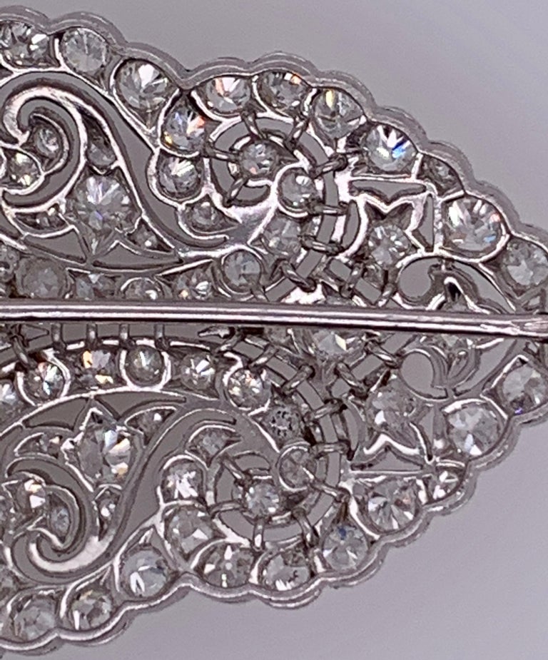18K Gold Art Deco Vintage Diamond Cluster Brooch