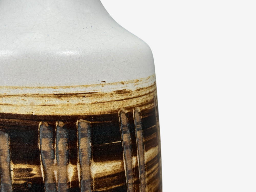 Gordon & Jane Martz, Table Lamp, Walnut, Beige Ceramic, USA, 1960s