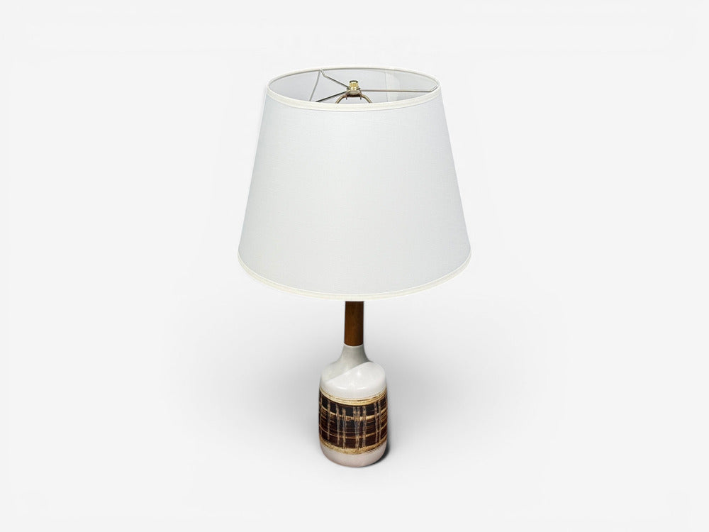 Gordon & Jane Martz, Table Lamp, Walnut, Beige Ceramic, USA, 1960s