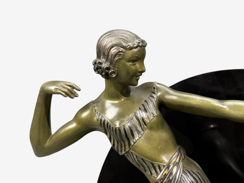 French Art Deco, Mantel Clock, Marble, Onyx, Gilt, France, 1930s