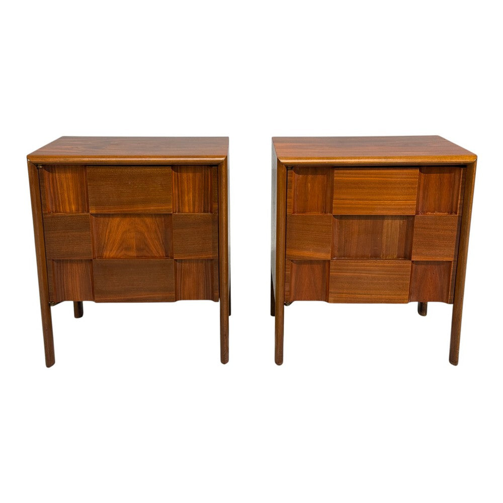 Edmond J. Spence, Sculptural Nightstands, Walnut, Sweden, 1950s