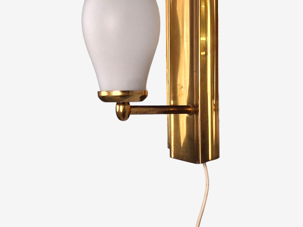 Kurant, Norwegian Modern, Wall Lights, Brass, Opaline Glass, Norway, 1960s