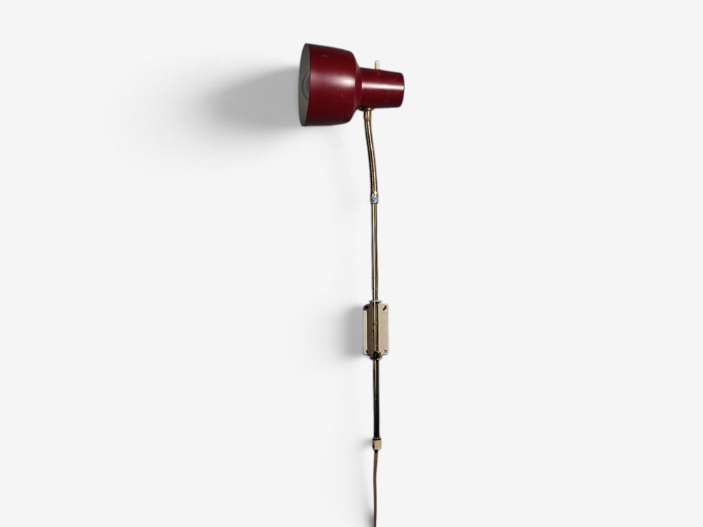 Swedish Modern, Adjustable Wall Light, Brass, Red Lacquered Metal, Sweden, 1940s