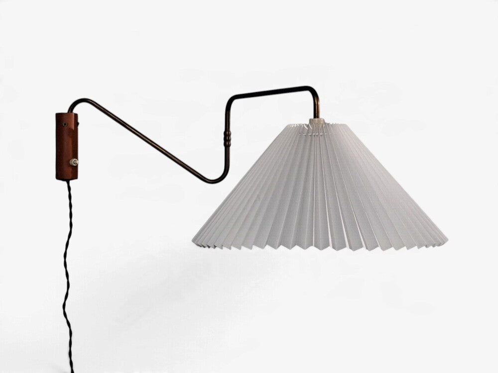 Danish Modern, Articulating Wall Sconce, Brass, Beech Wood, Denmark, 1940s