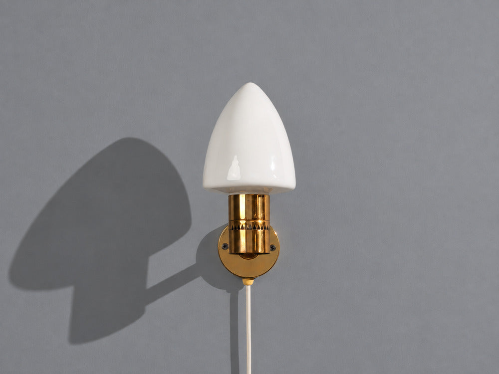 Hans-Agne Jakobsson, Wall Sconce, Brass, Opaline Glass, Sweden, 1960s