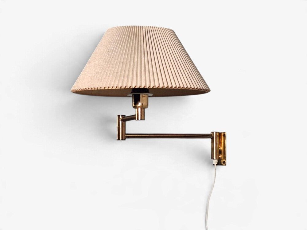 Fagerhults Belysning AB, Articulating Wall Light, Brass, Sweden, 1960s