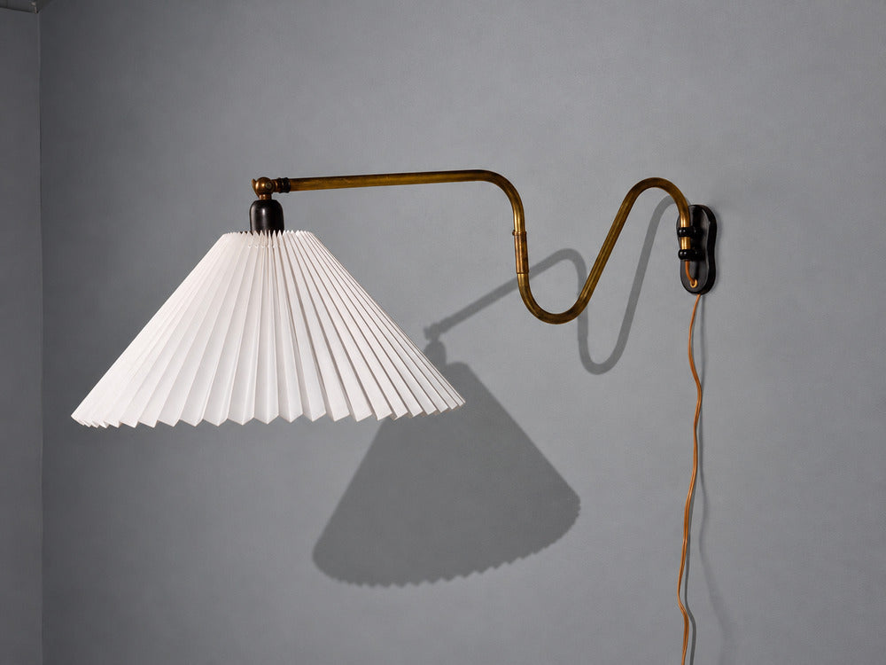 Voss Belysning, Articulating Wall Light, Paintated Brass, Metal, Denmark, 1950s