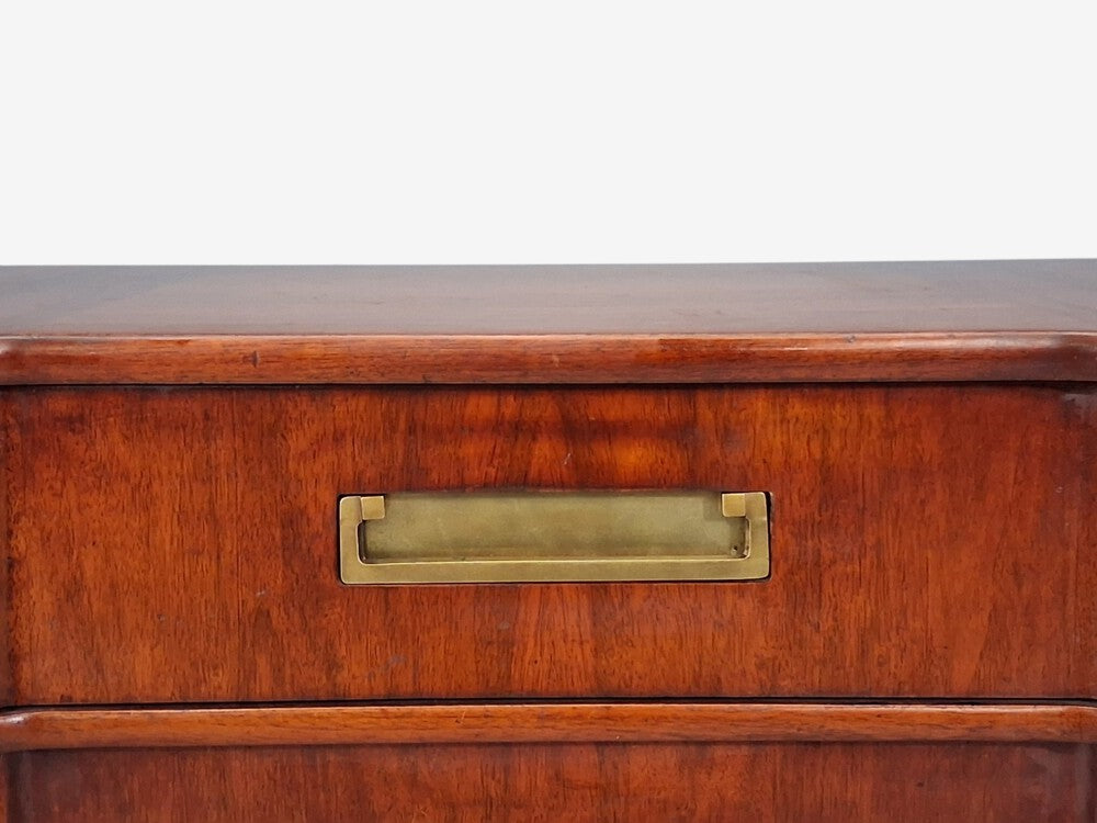 John Widdicomb, American Modern, Nine-Drawer Dresser, Walnut, Brass, USA, 1960s