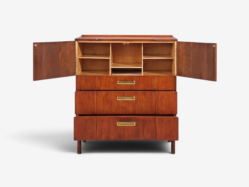 John Widdicomb, American Modern, Gentleman's Chest, Walnut, Brass, USA, 1960s