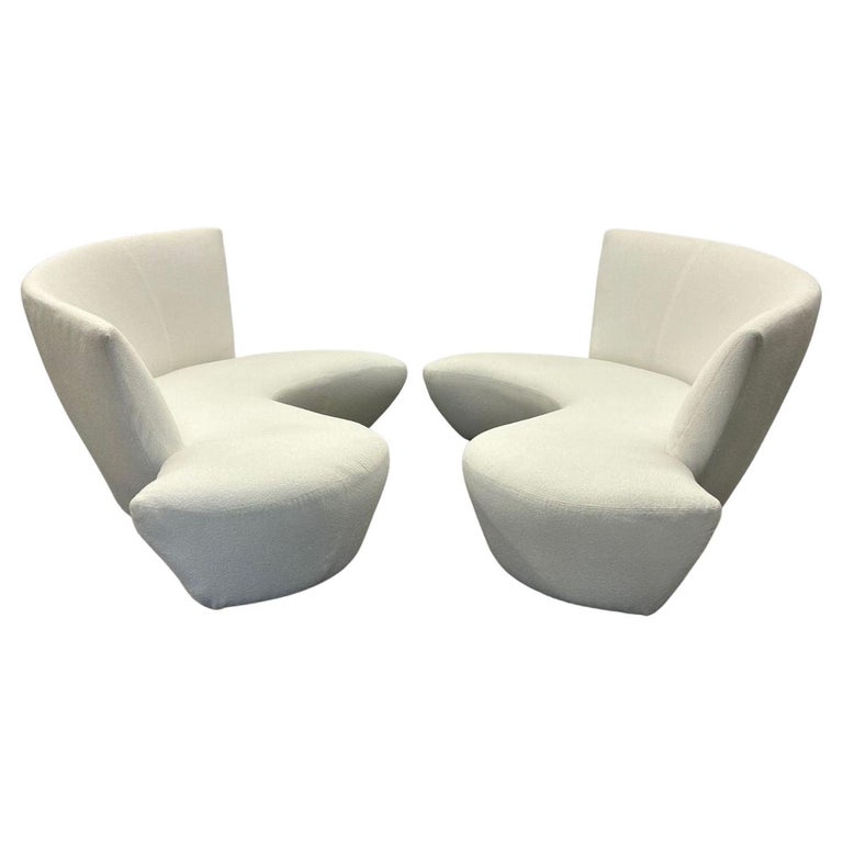 Pair of Mid-Century Modern Organic Vladimir Kagan Bilbao Sofas, White Boucle