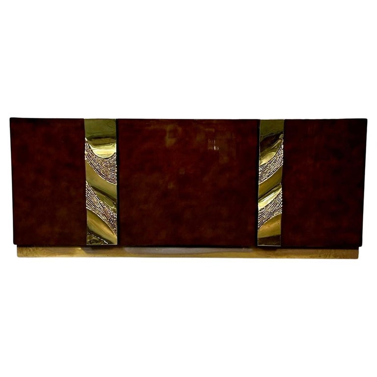 Italian Mid-Century Modern Bar / Entertainment Cabinet, Aldo Tura Style, Lacquer