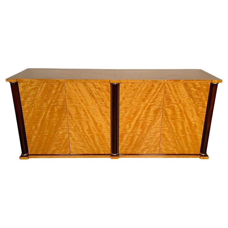 Important Mid-Century Modern Vladimir Kagan Sideboard / Buffet, Full Dining Set