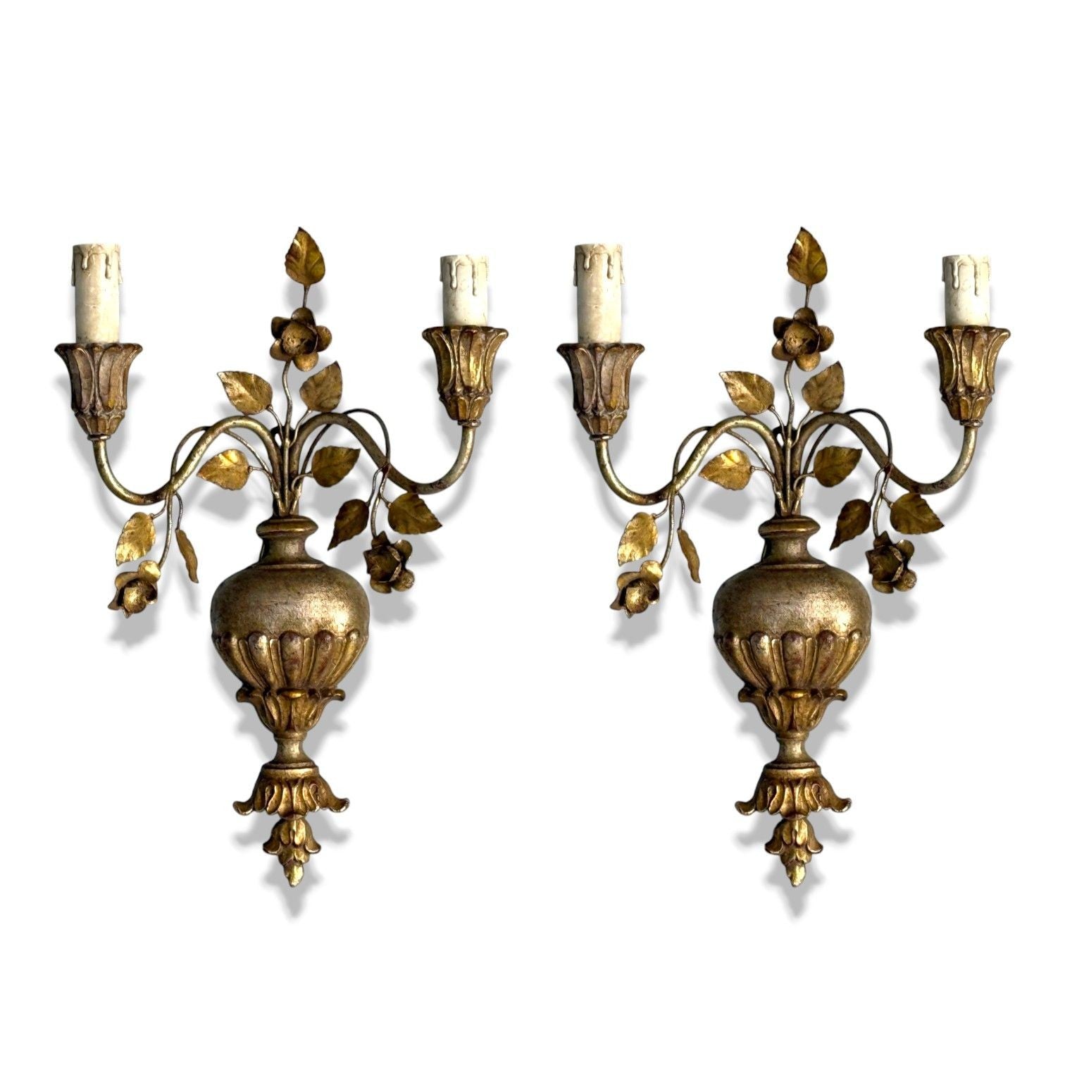 Palladio, Italian Neoclassical, Giltwood, Silver Leaf, Wall Lights, Italy, 1974