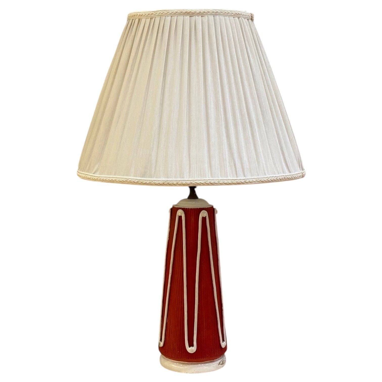 Italian Modern, Red Ceramic, Table Lamp, Italy, 1950s