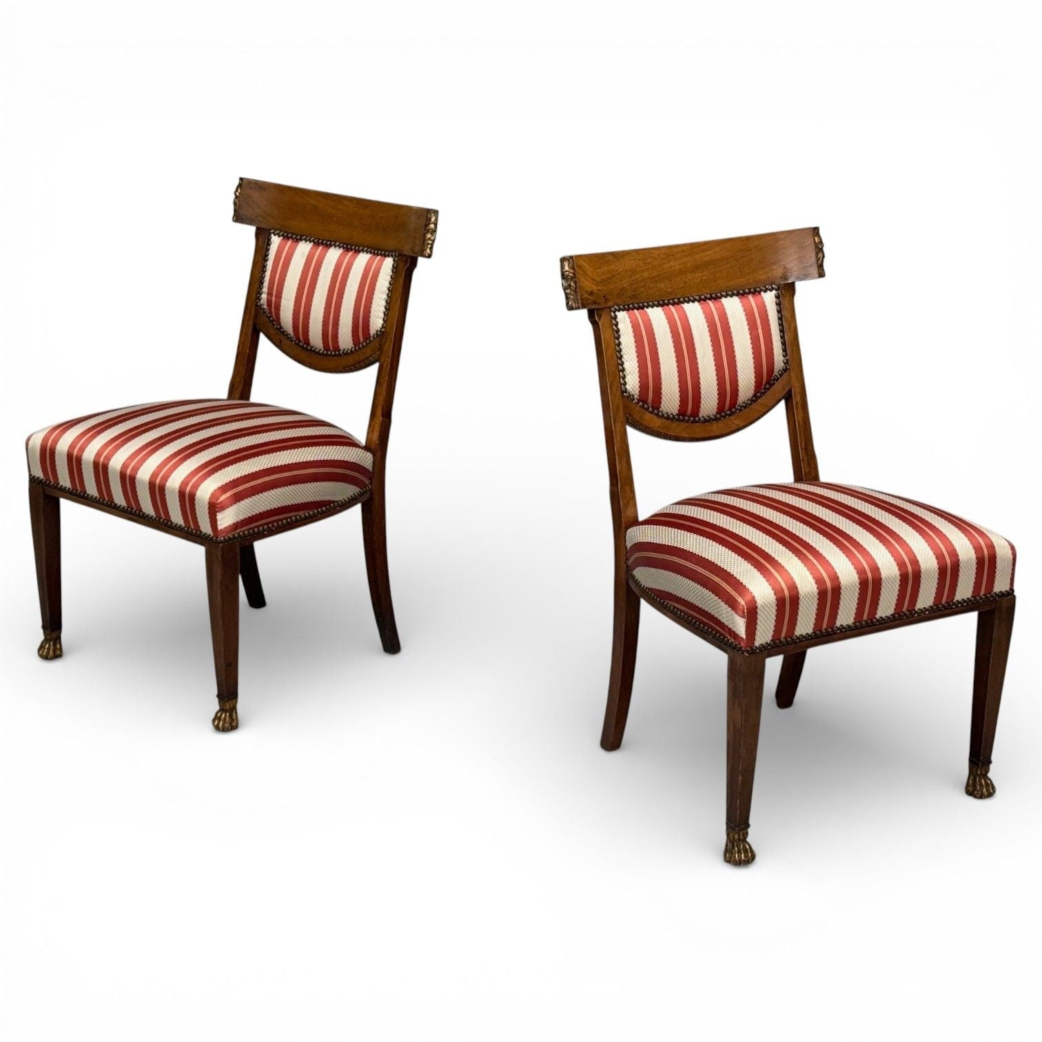 Neoclassical Style, Occasional Chairs, Carved Wood, Silk, England, 19th c.