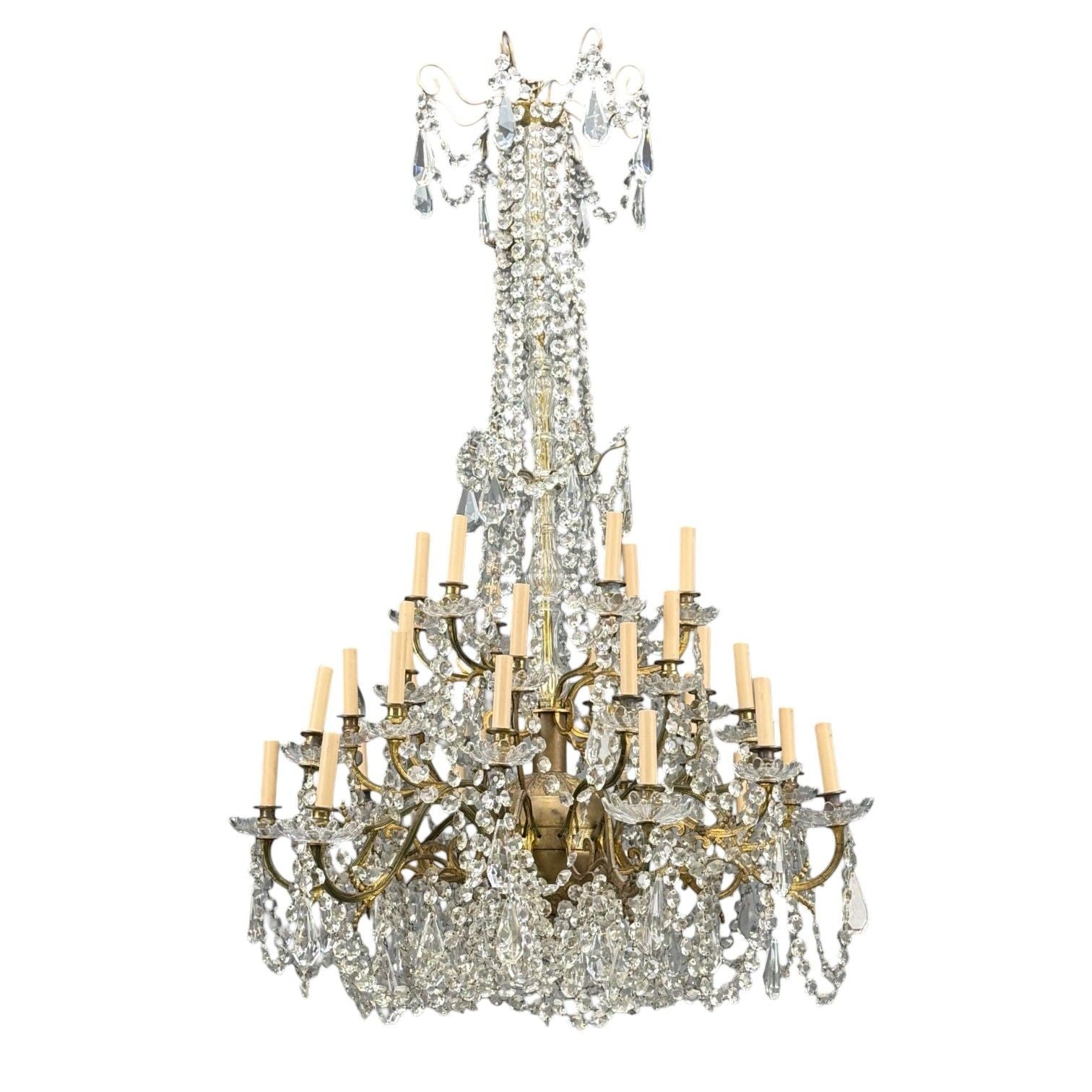 19th Century Thirty-Light Crystal and Brass Column Form Chandelier, Baccarat