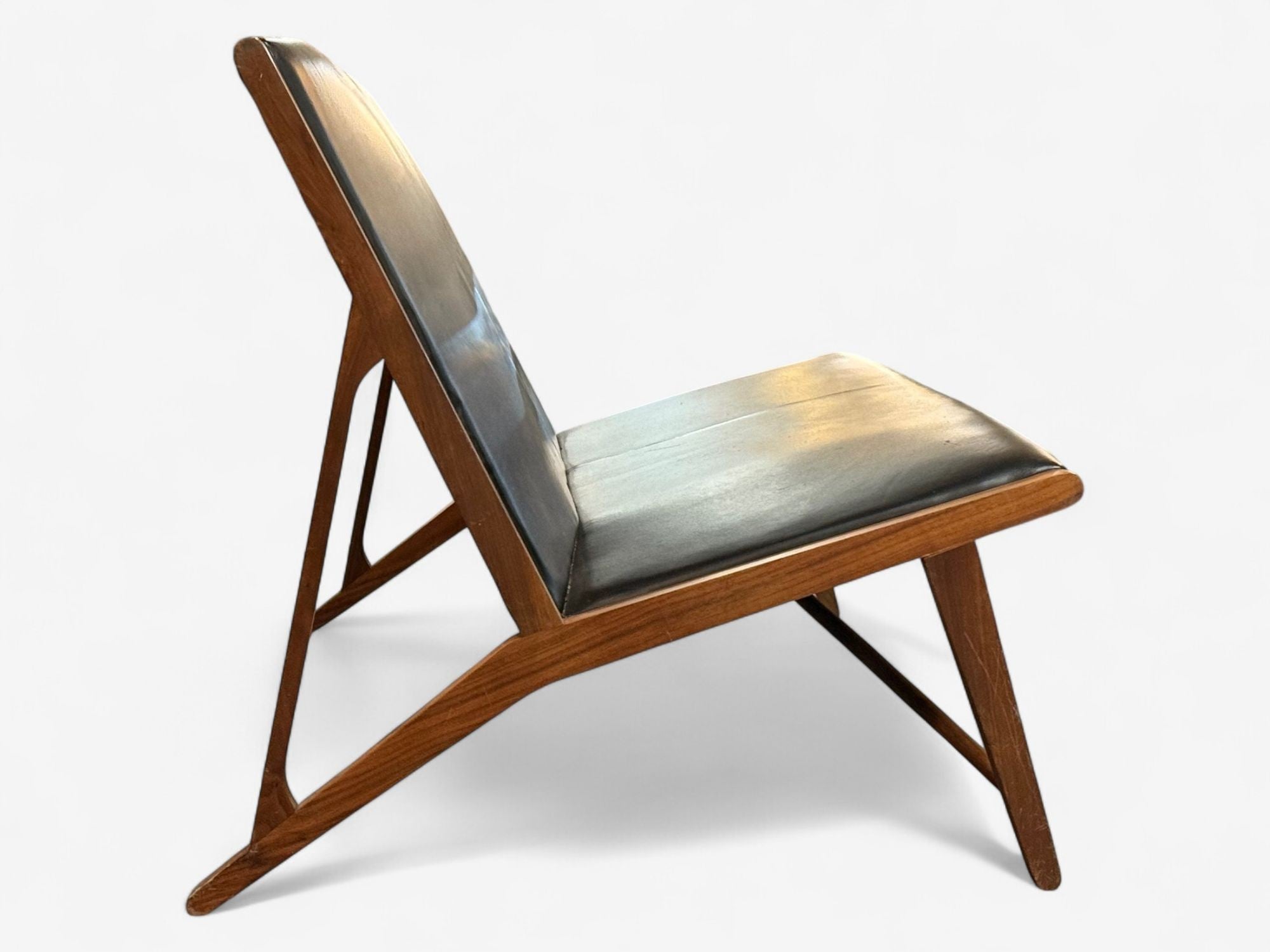 Hans J. Wegner Style, Teak, Leatherette, Settee, Denmark, 1950s