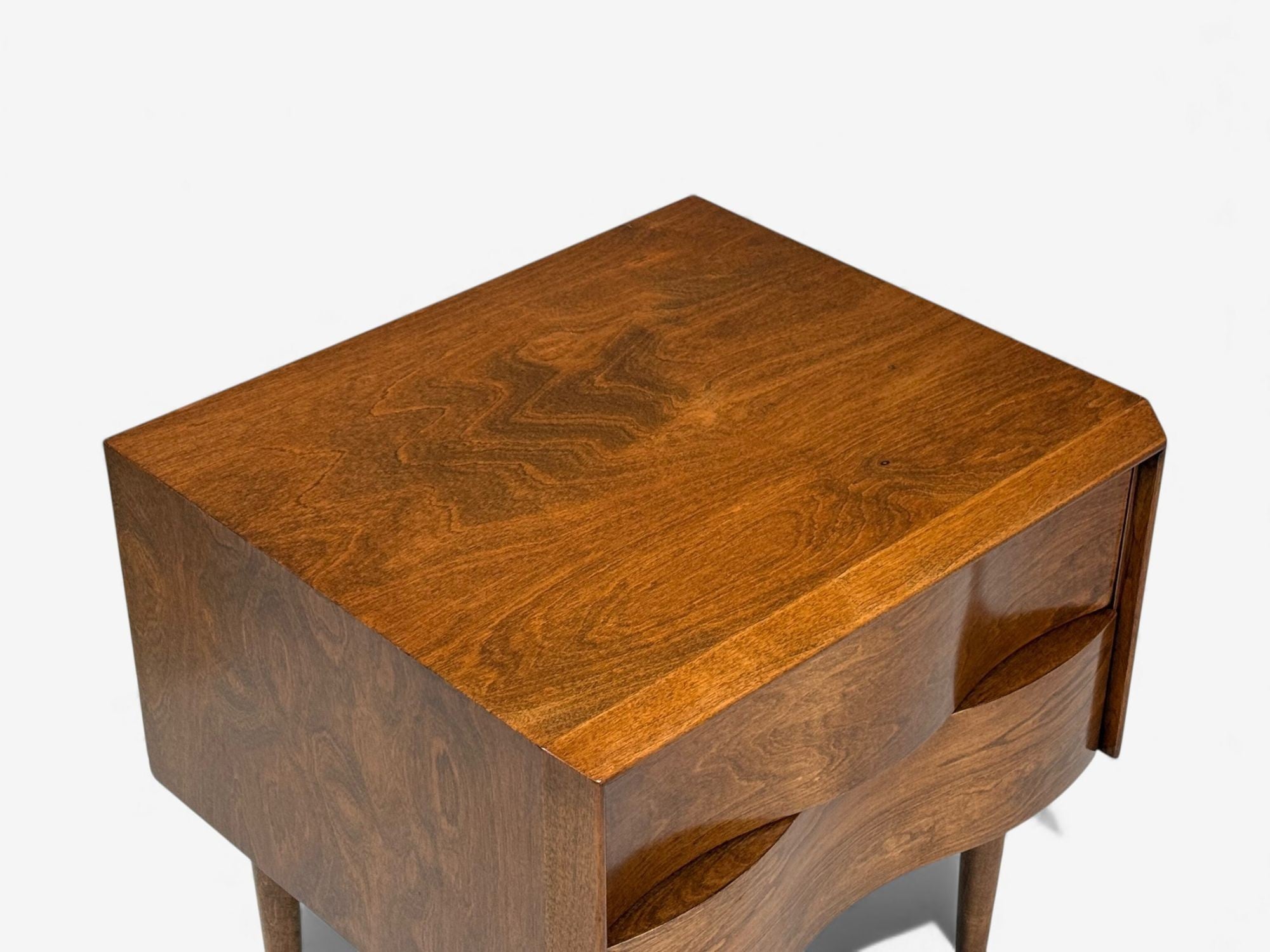 Edmond J Spence, Swedish Modern, Maple, Rare Wave Nightstands, 1950s