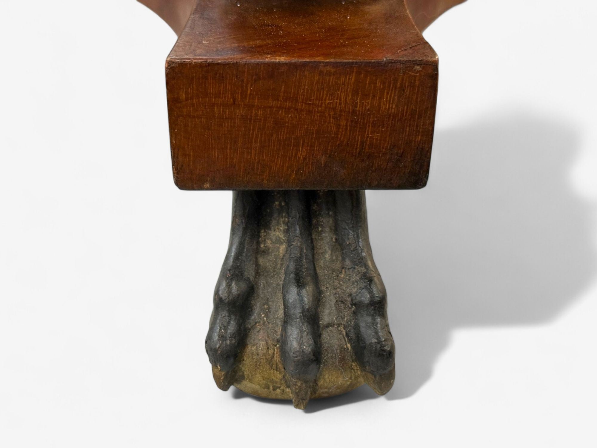 Hollywood Regency Style, Mahogany, Parcel Gilt, Cellarette, England, 19th c.