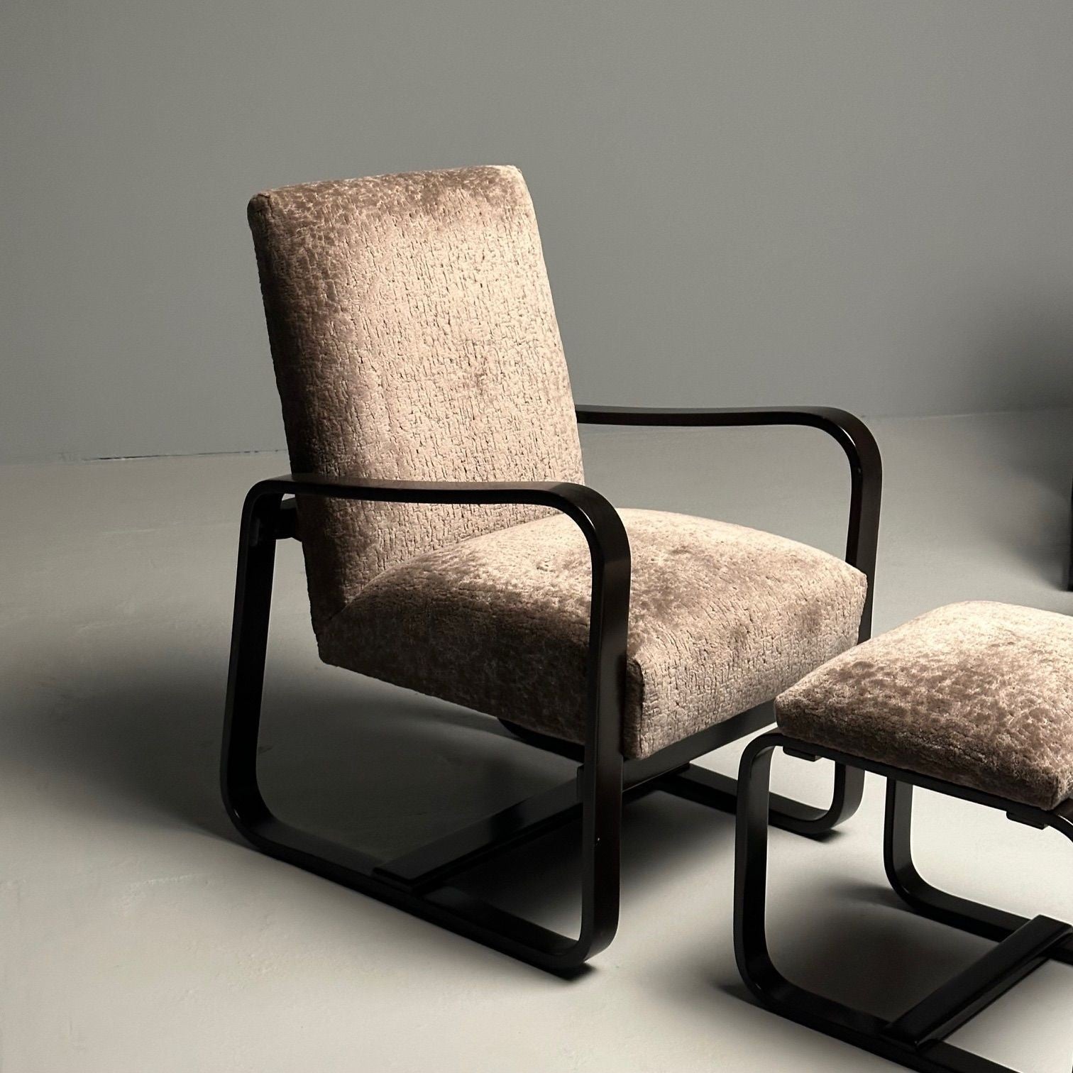 Giuseppi Pagano, Art Deco, Bentwood, Armchairs & Ottomans, Italy, 1940s