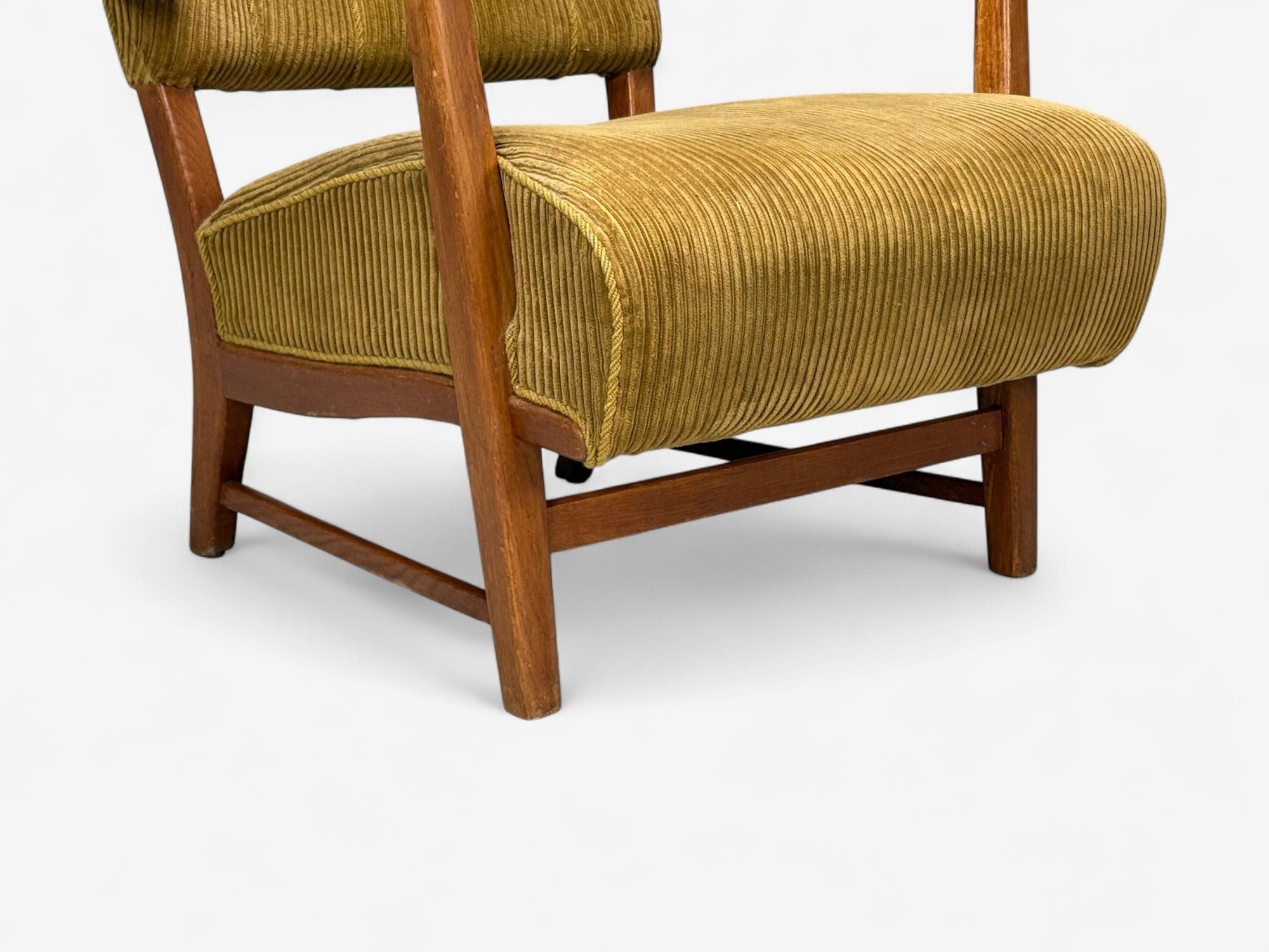 Frits Henningsen, Danish Modern, Corduroy, Wood, Lounge Chair, Denmark, 1940s