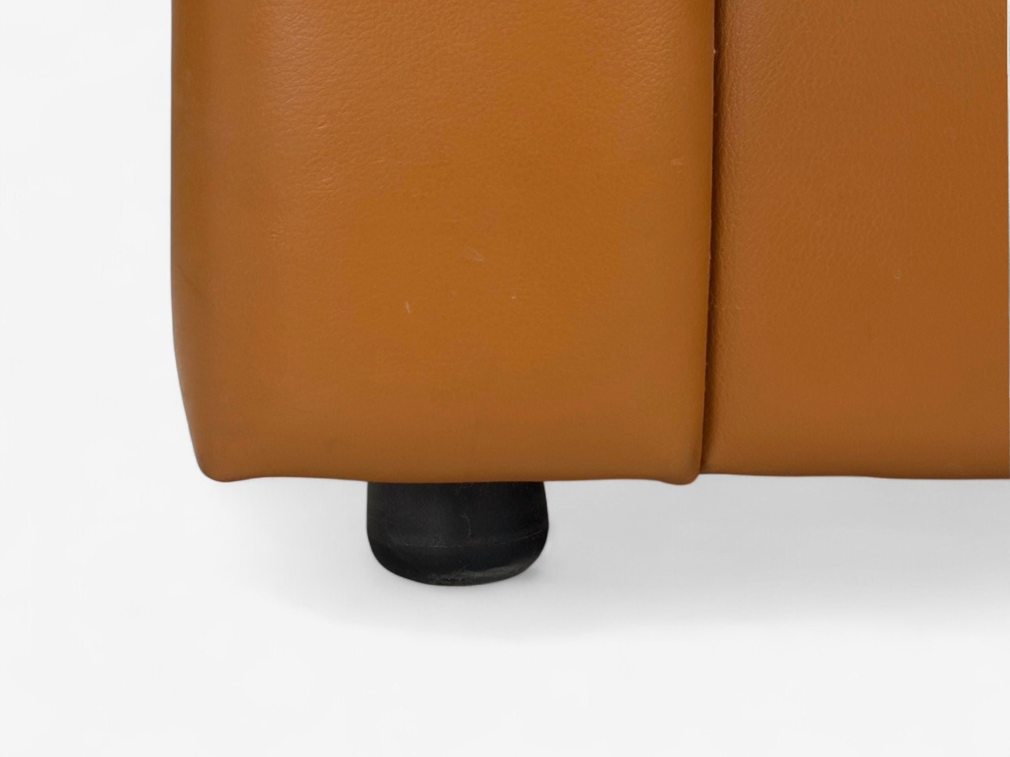 Italian Modern, Cognac Leather, Large Lounge Chairs, Italy, 1970s