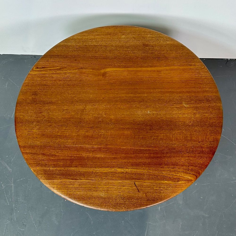 Mid-Century Peter Hvidt, Orla Molgaard Minerva Coffee Table, France & Son, 1960s