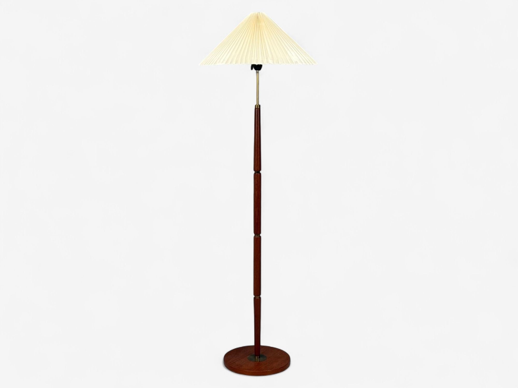 Danish Modern, Teak, Brass, Paper, Floor Lamp, Denmark, 1960s