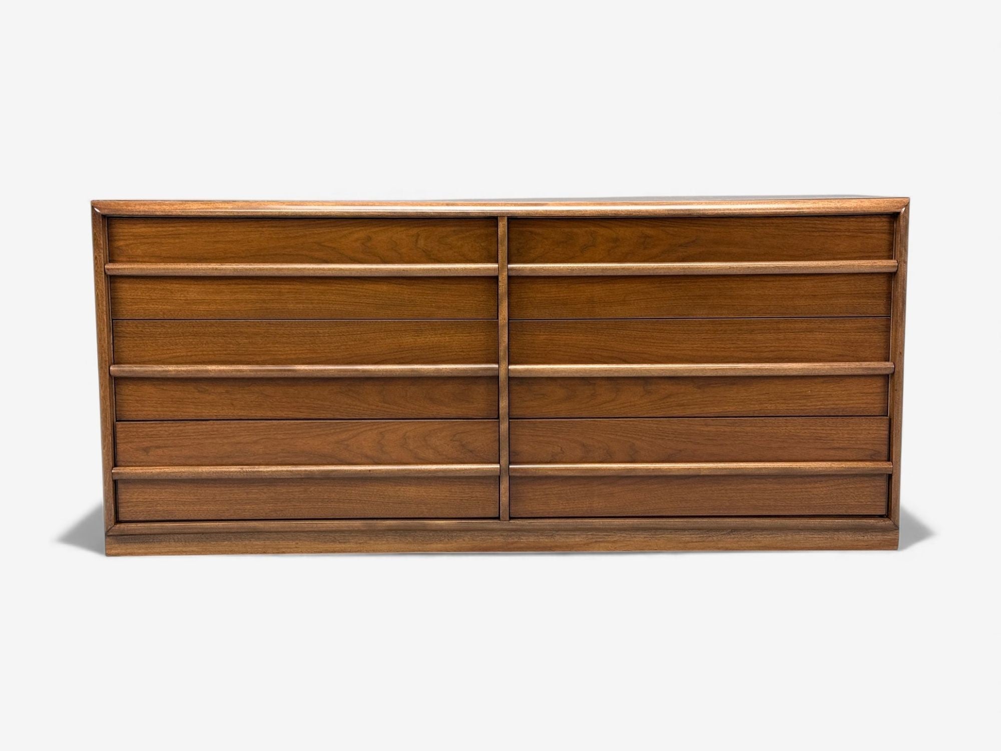 T.H. Robsjohn-Gibbings, American Modern, Walnut, Dresser, USA 1960s