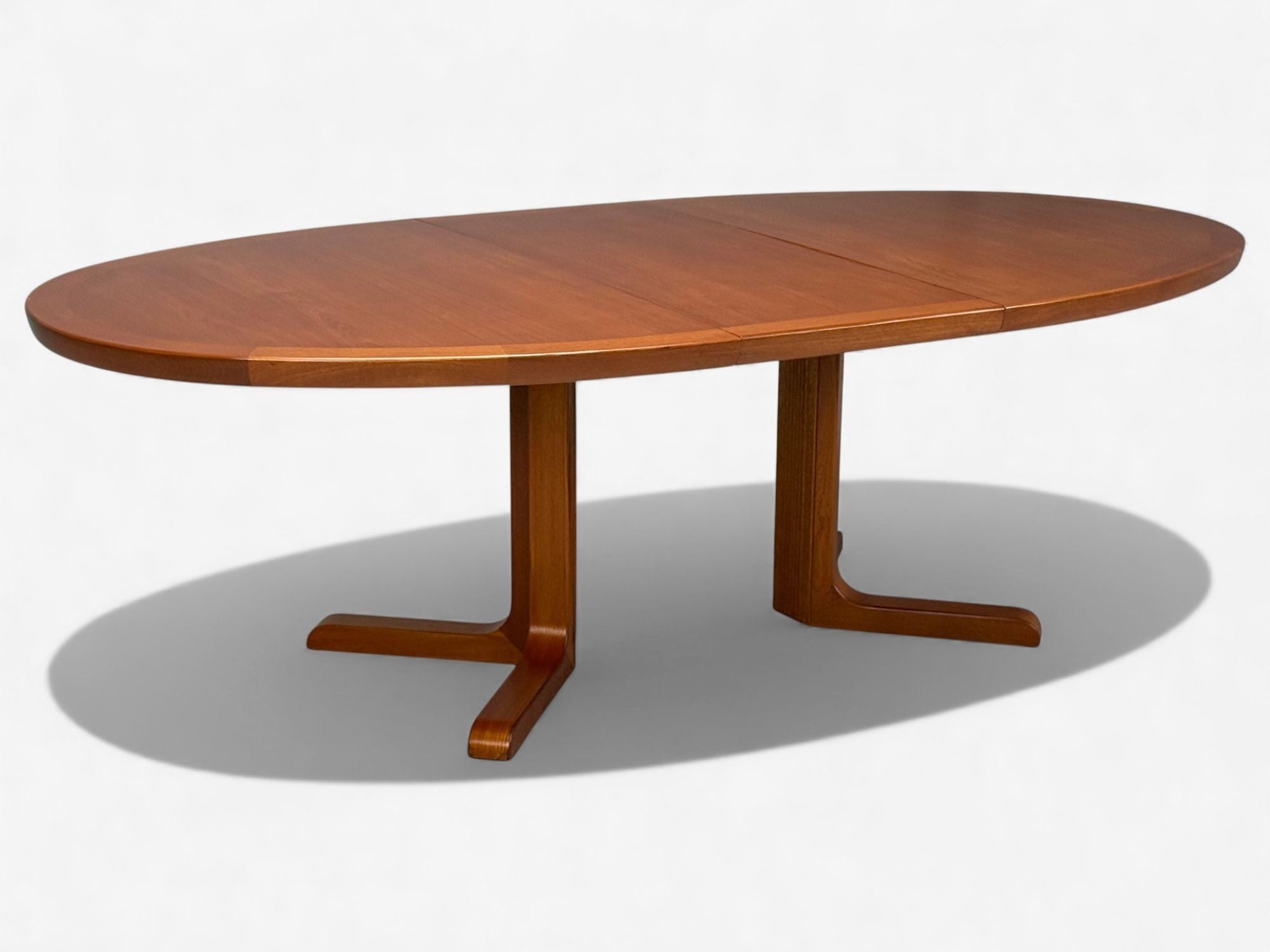 Skovby Møbelfabrik, Danish Modern, Teak, Expandable Dining Table, Denmark, 1960s