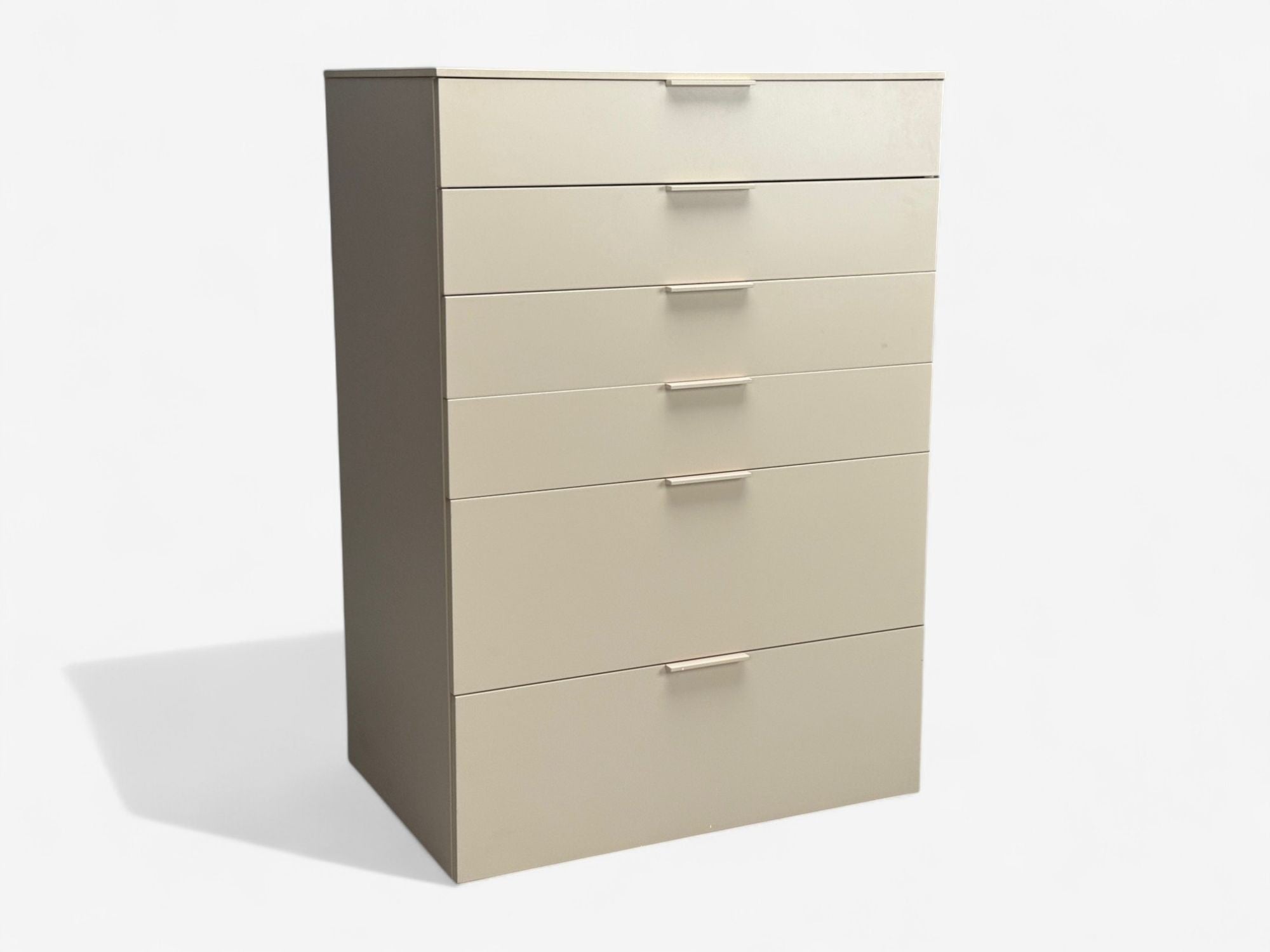 Guilio Cappelini, Cream Matte Lacquer, Highboy, Italy, 2010s