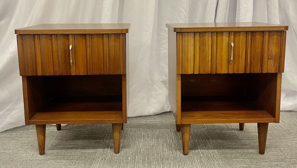 Pair Mid-Century Open Nightstands, Side/End Tables, American, Walnut,1960s