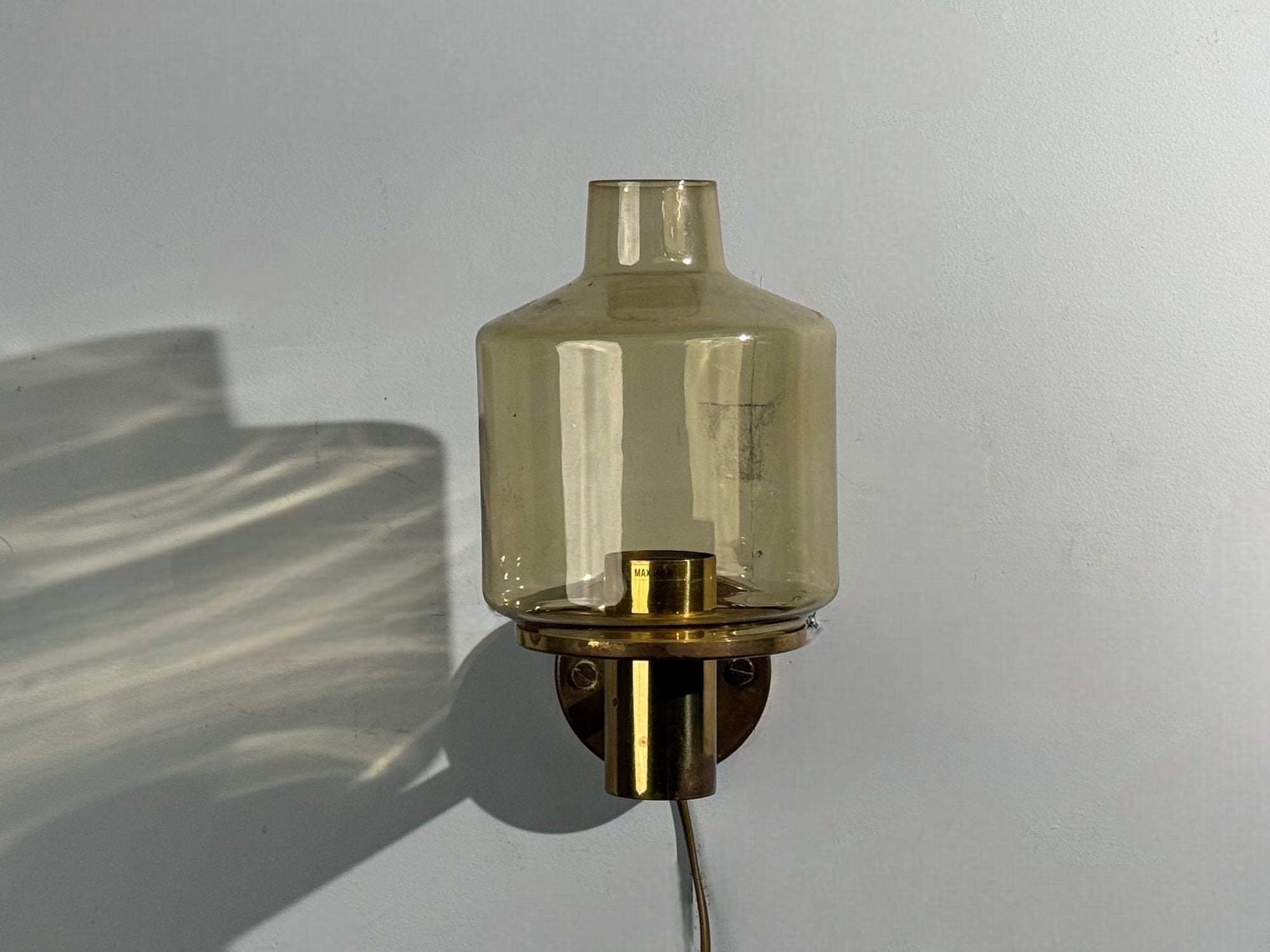 Hans-Agne Jakobsson, Wall Light, Brass, Glass, Sweden, 1960s