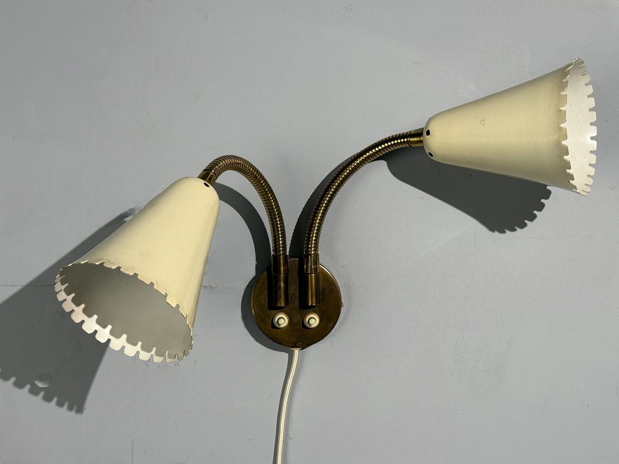 Arvid Böhlmarks, Adjustable Wall Light, Brass, Lacquered Metal, Sweden, 1940s