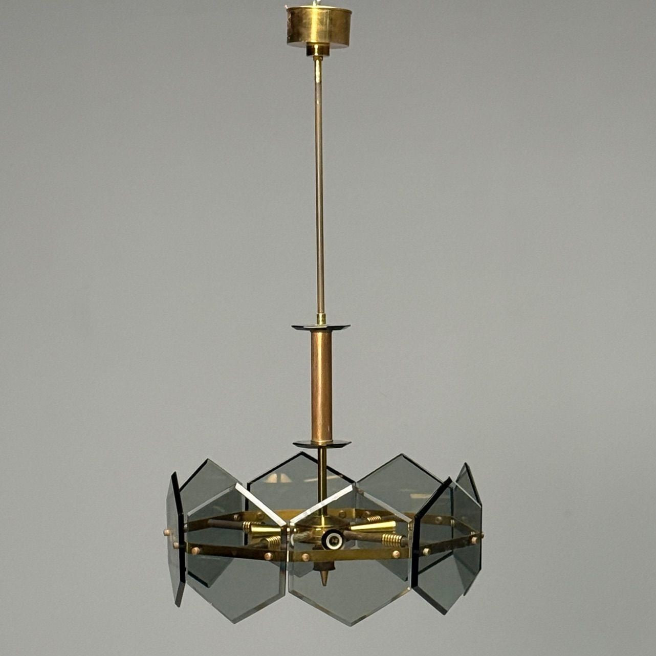 Gino Paroldo, Fontana Arte, Italian Mid-Century Modern, Chandelier, Brass, Glass