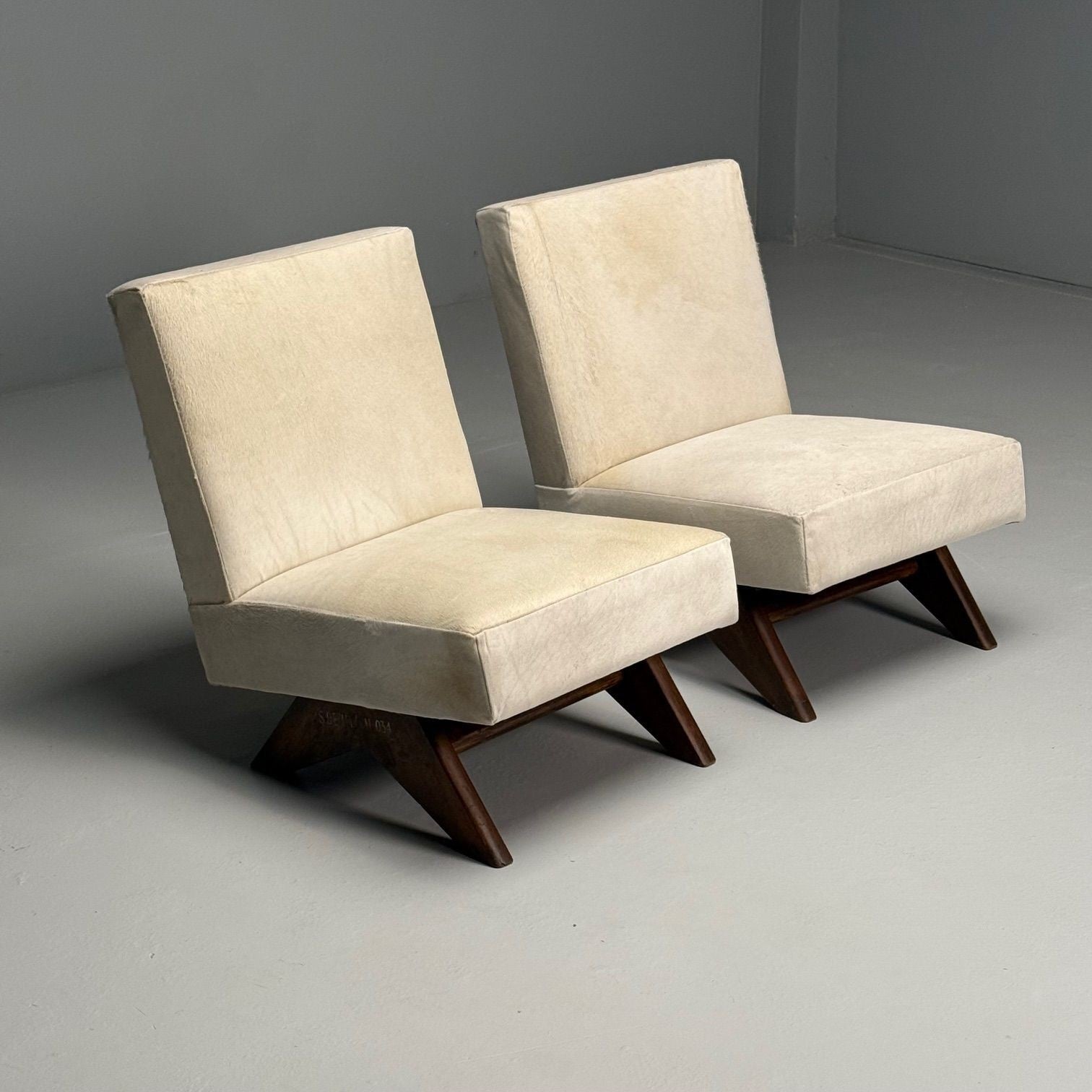 Pierre Jeanneret, White Cowhide, Teak, Fireside Chairs, India c. 1960s