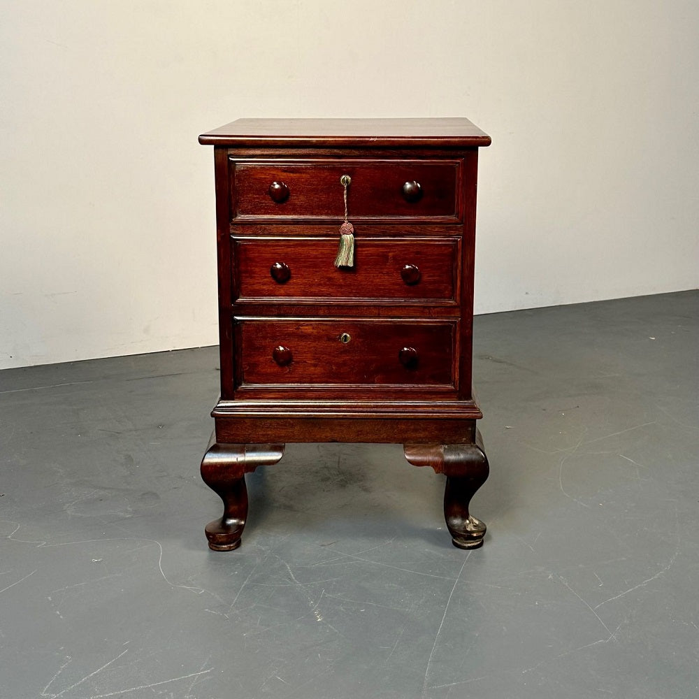18th/19th Century Mahogany Georgian Queen Anne Leg Chest / Nightstand, English