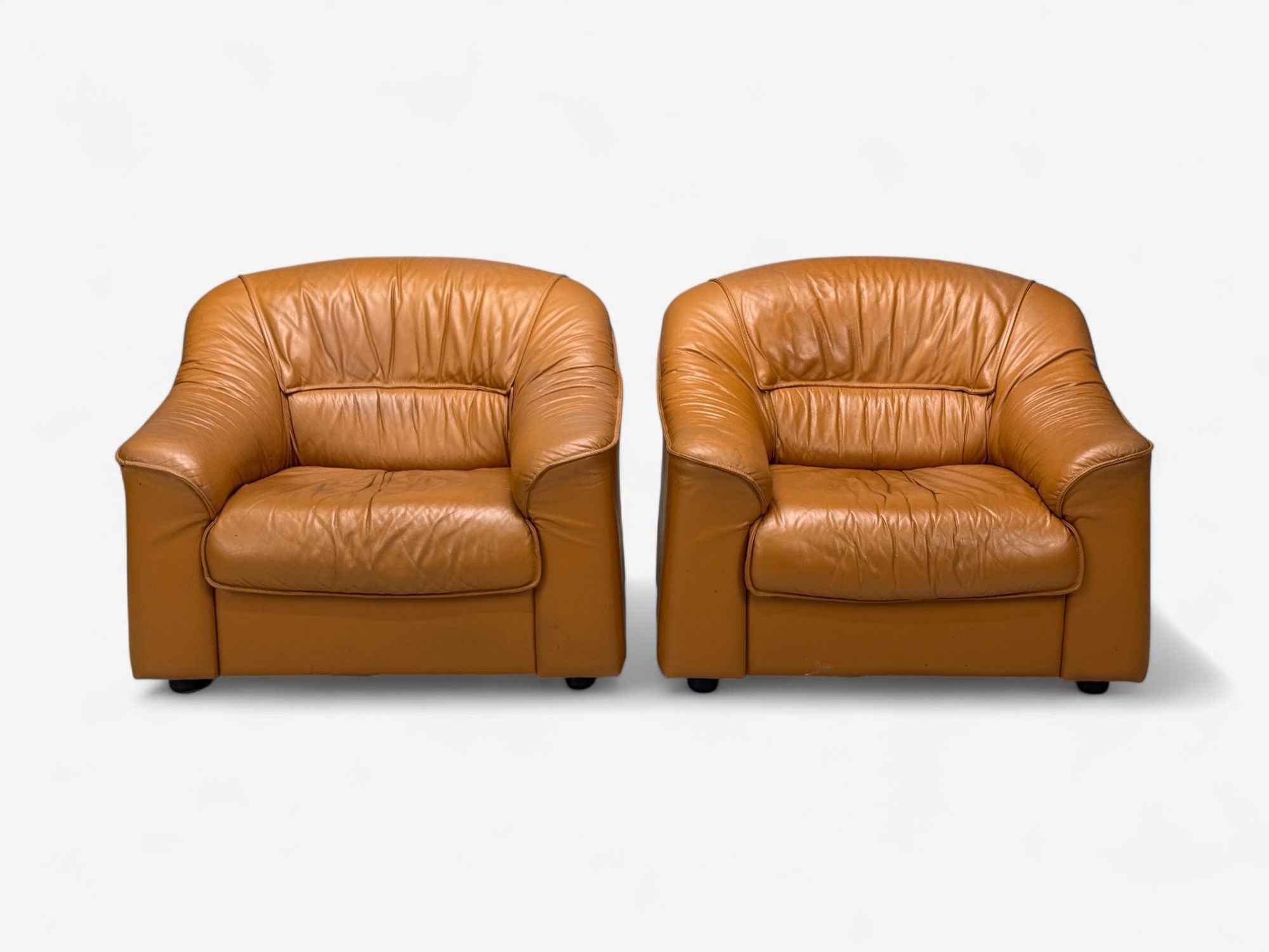 Italian Modern, Cognac Leather, Large Lounge Chairs, Italy, 1970s