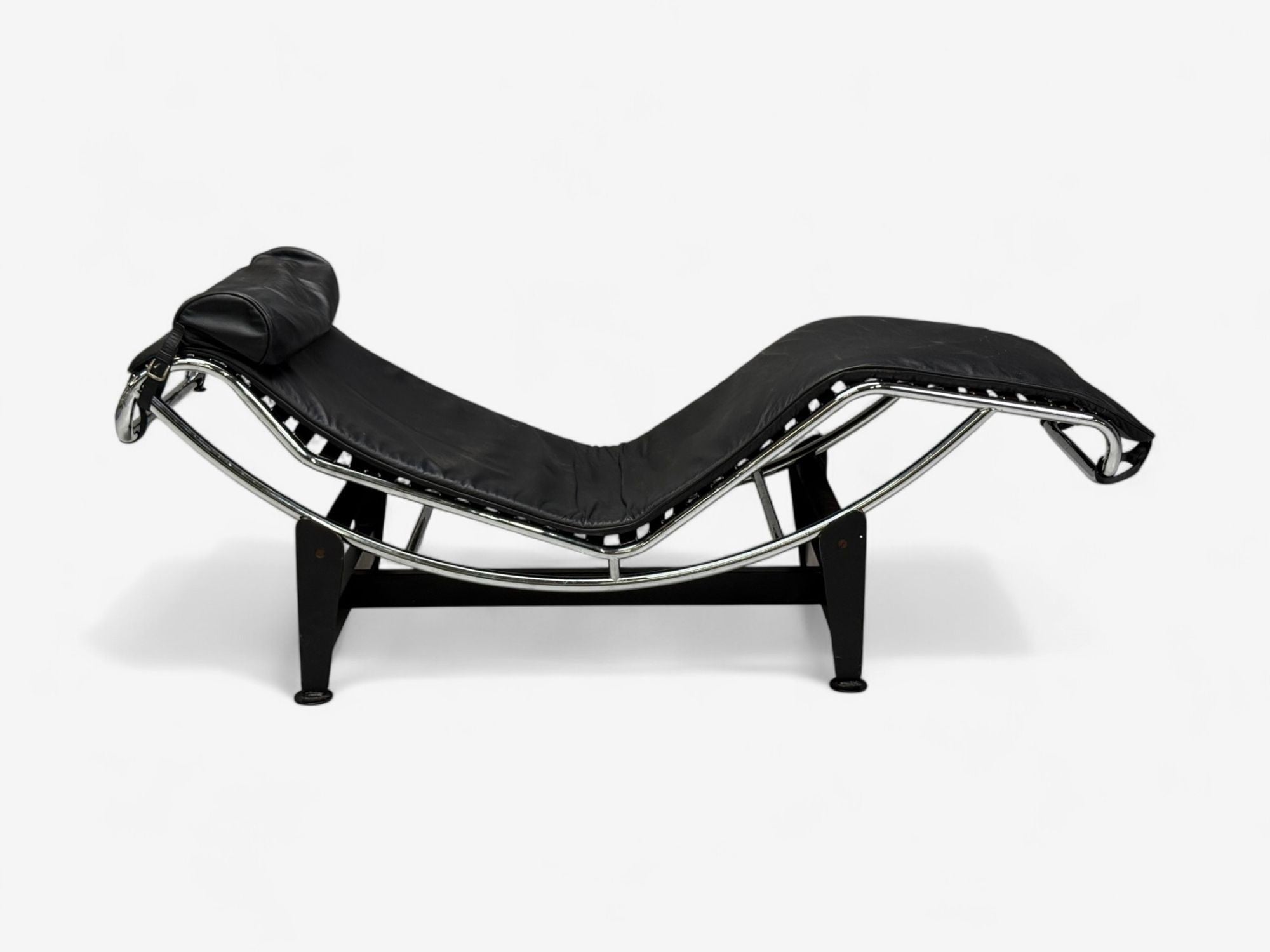 Le Corbusier Style, Mid-Century Modern, Black Leather, Chaise Lounge, 20th C.