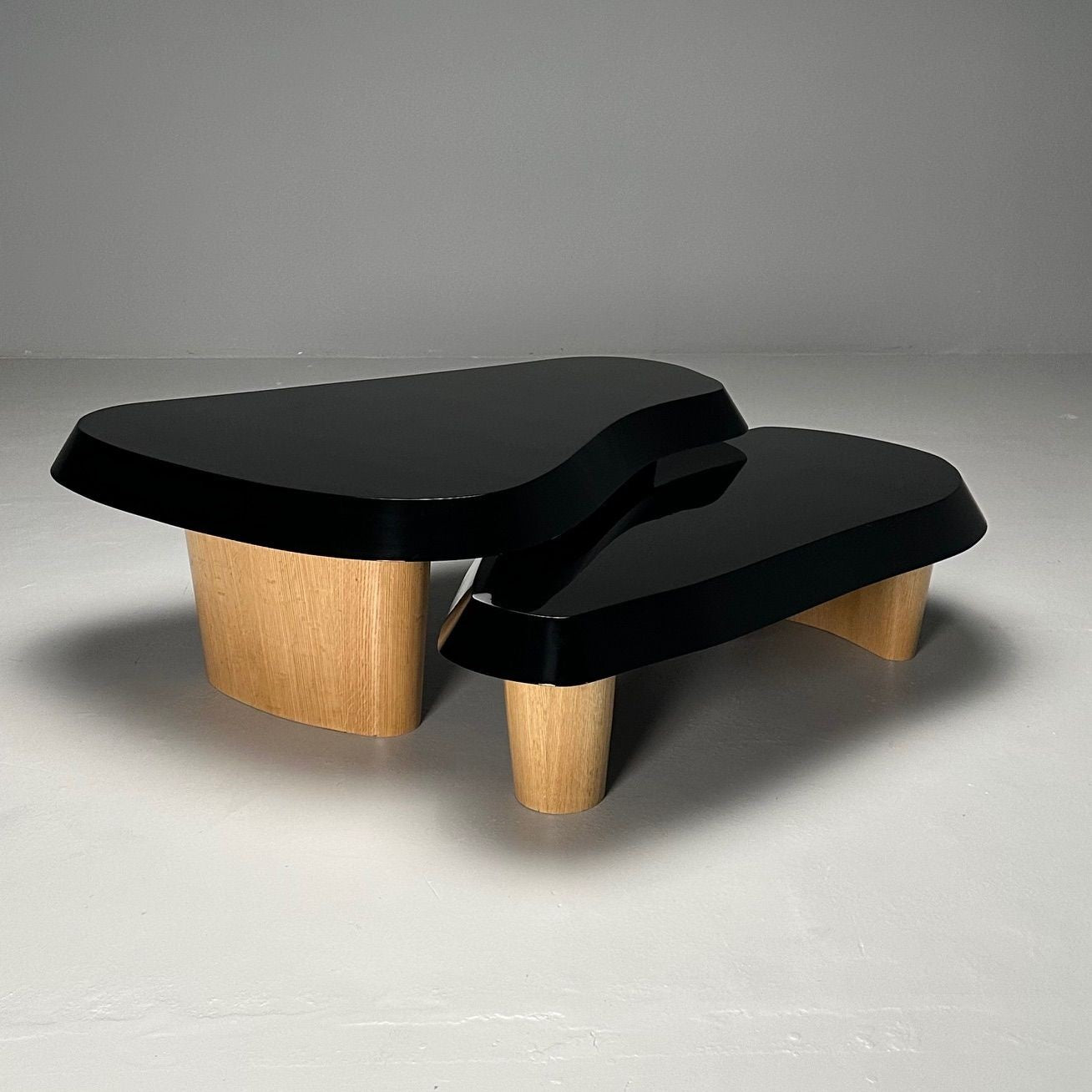 Contemporary, Organic Modern, Nesting Coffee Tables, Black Lacquer, Oak, 21st C.
