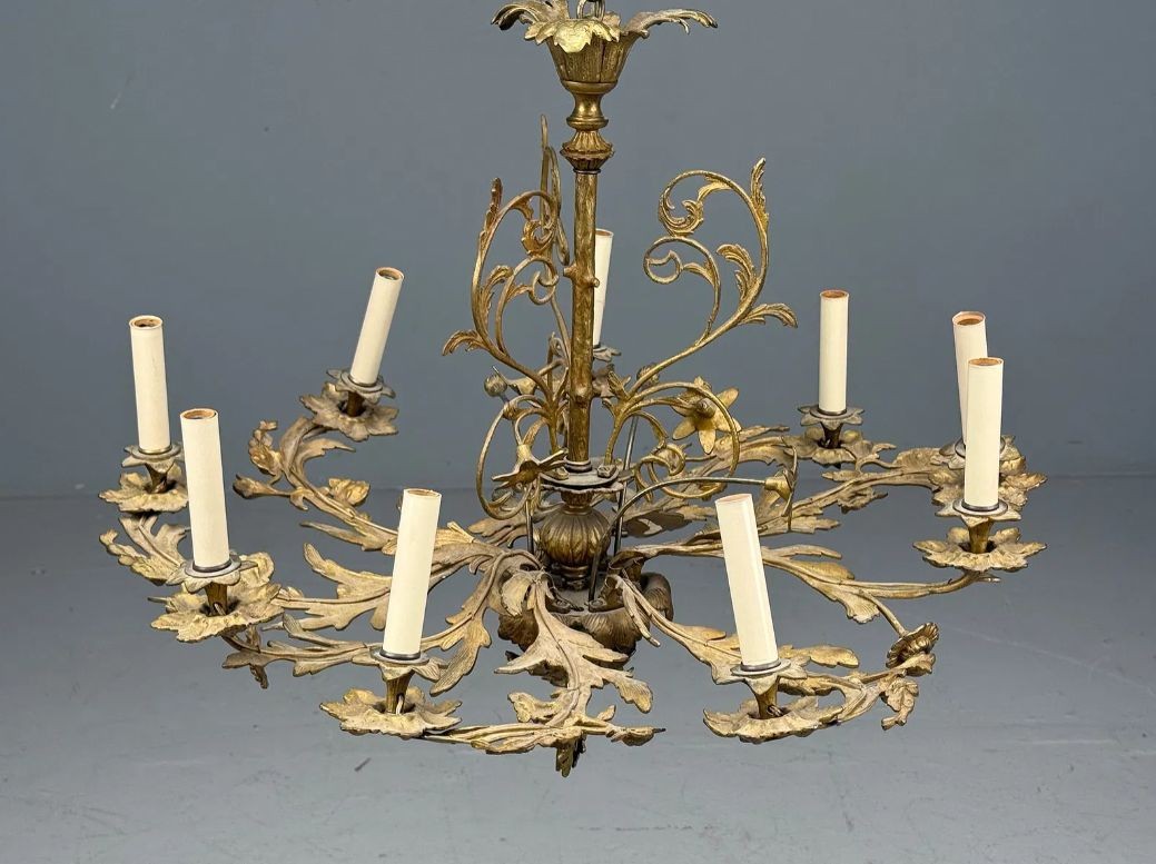 Rococo Style, Leaf and Vine Chandelier, Dore Bronze, Italy, 1920s